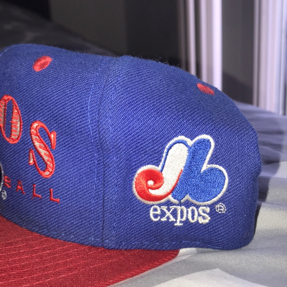 Expos hat - Picture 3 of 6